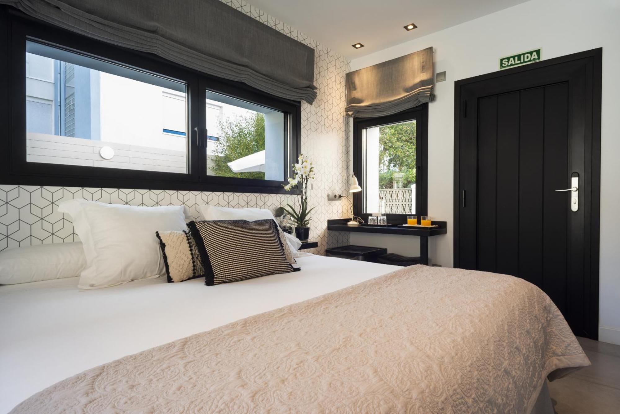 La Playa Suites סואנסס חדר תמונה