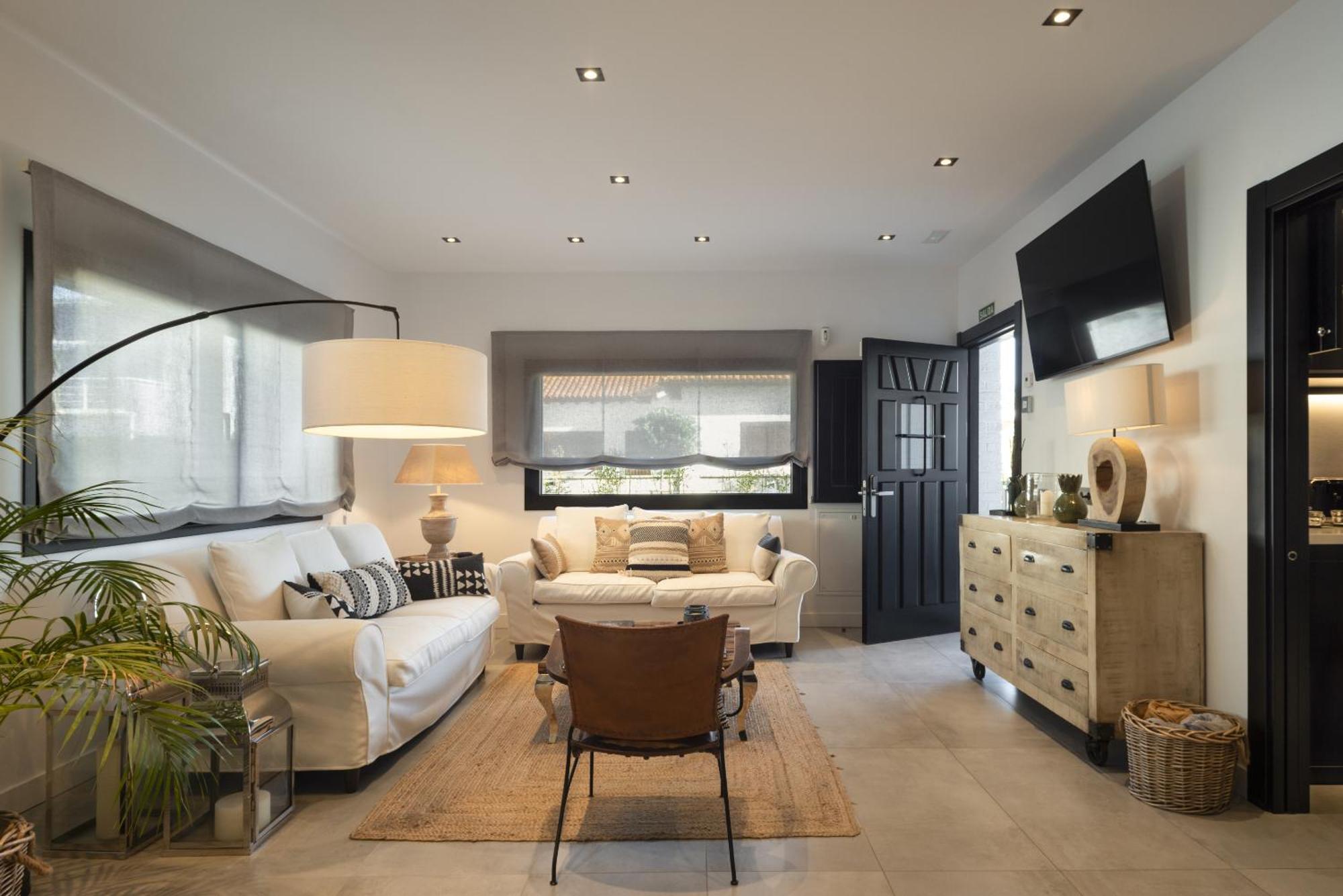 La Playa Suites סואנסס מראה חיצוני תמונה